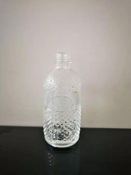 小酒瓶